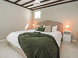 Maple Tree Cottage