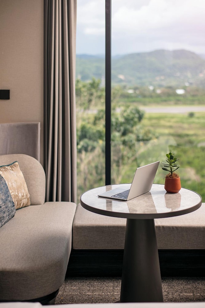 Crowne Plaza Labuan Bajo by IHG