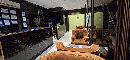 Afaq Suite suli