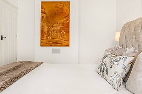 Wisteria Way - From 200 Per Night