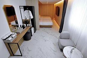 HOTEL MARIESTAY TAEN