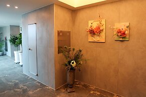 HOTEL MARIESTAY TAEN