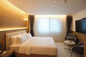 HOTEL MARIESTAY TAEN