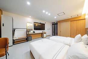 HOTEL MARIESTAY TAEN