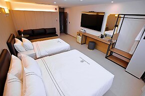 HOTEL MARIESTAY TAEN