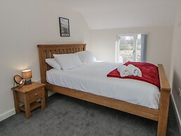 Glandwr House