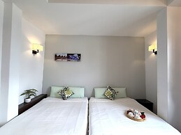 Carnarvon Heritage Lodge