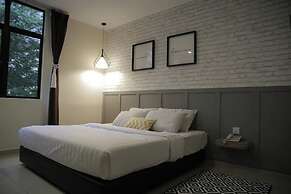Mars Hotel