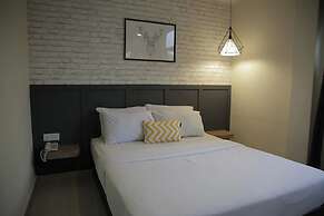 Mars Hotel