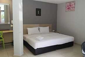 Mars Hotel
