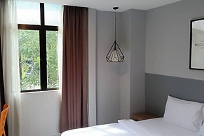 Mars Hotel