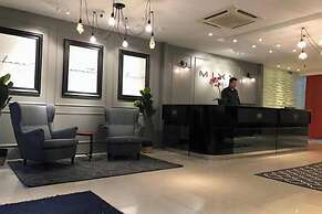 Mars Hotel