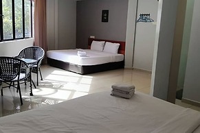 Mars Hotel
