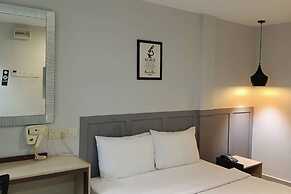 Mars Hotel