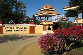 Naya Park View Hotel