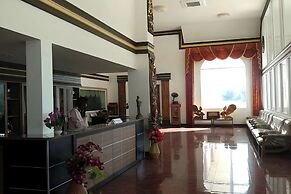 Naya Park View Hotel