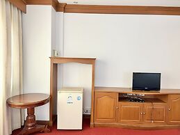 Naya Park View Hotel