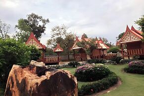 Naya Park View Hotel