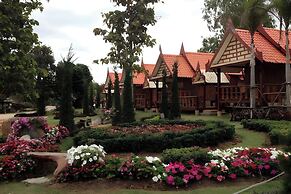 Naya Park View Hotel