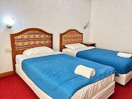Naya Park View Hotel
