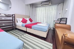 Sunshiny-BB Hostel near Punnavithi BTS station