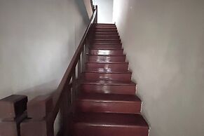 Sunshiny-BB Hostel near Punnavithi BTS station
