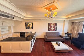 Taksila Hotel