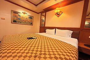 Taksila Hotel