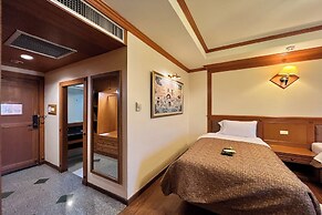 Taksila Hotel
