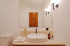 Villa Amal 9 by Pertama Stay