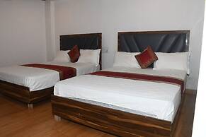 Lotus Hotel Inn