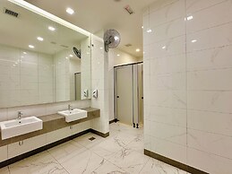 Paradigm Residence By Stayrene