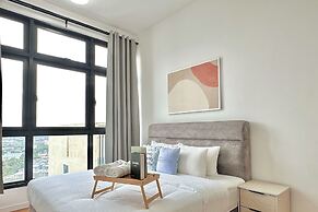 Paradigm Residence By Stayrene