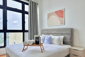 Paradigm Residence By Stayrene
