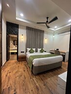 RED LEAF HOTELS