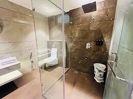 RED LEAF HOTELS