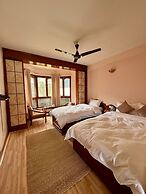 Laavanya Inn