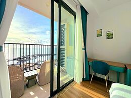Aura Apartment