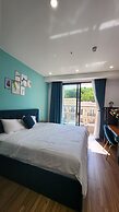 Aura Apartment