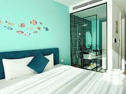 Aura Apartment