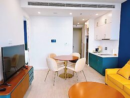 Aura Apartment