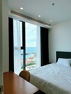 Aura Apartment
