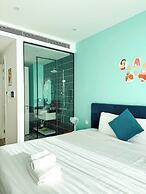 Aura Apartment