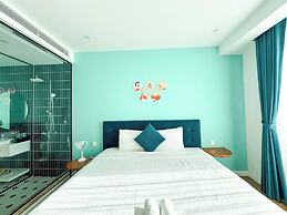 Aura Apartment