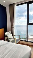 Aura Apartment