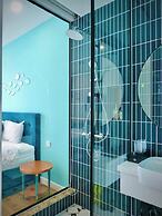 Aura Apartment