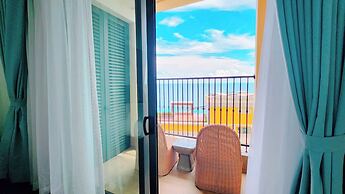 Aura Apartment