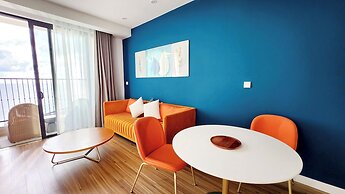 Aura Apartment
