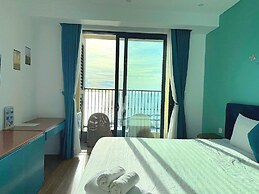 Aura Apartment