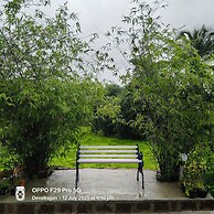 De Orchid Resort